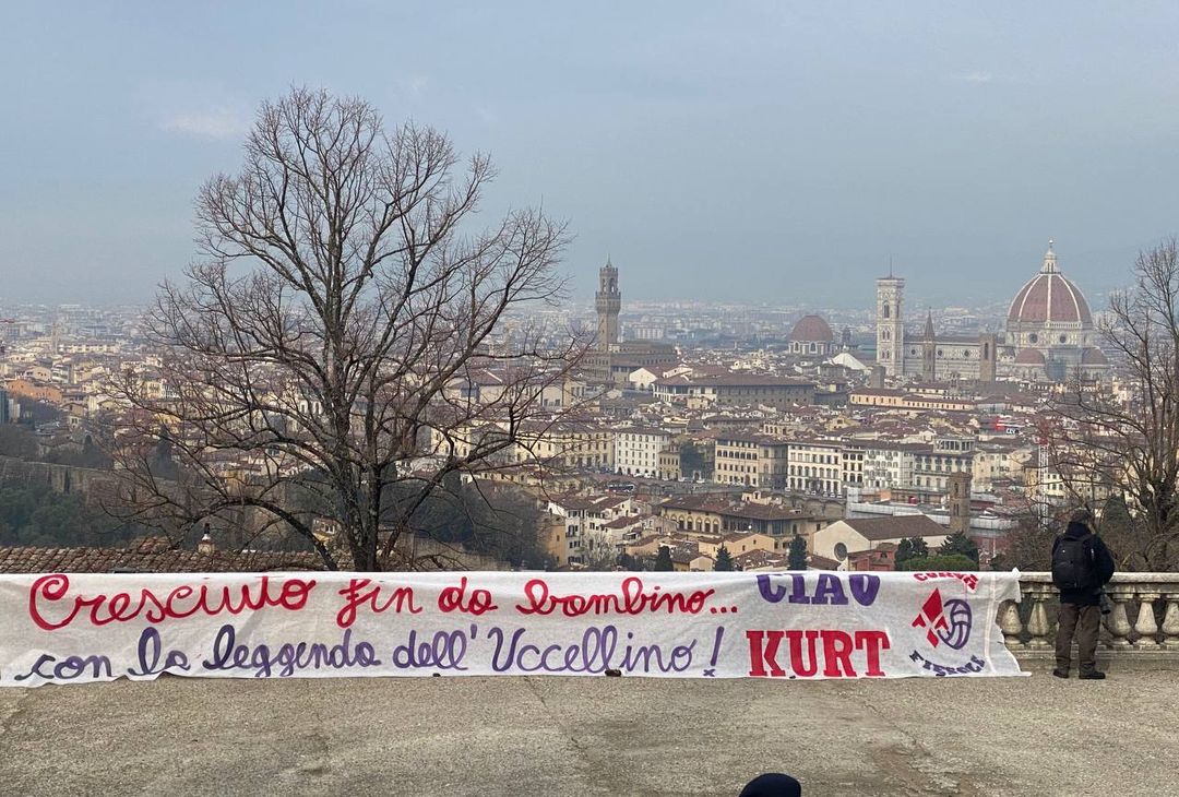GALLERY – Antognoni, Galli, Barone… In tantissimi al funerale di Hamrin - immagine 12