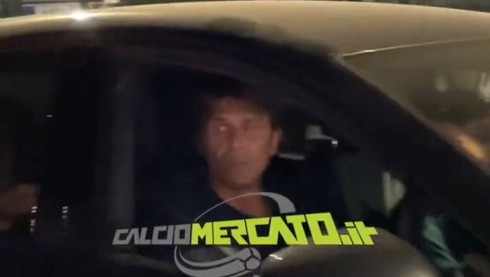 VIDEO L’arrivo di Antonio Conte al Pala Alpitour per la cerimonia del centenario - immagine 1
