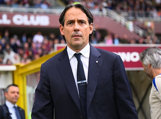 TURIN, ITALY - MAY 11: Head coach of FC Internazionale Simone Inzaghi looks on before the Serie A match between Torino and FC Internazionale at Stadio Olimpico di Torino on May 11, 2025 in Turin, Italy. (Photo by Mattia Ozbot - Inter/Inter via Getty Images)