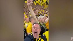 VIDEO / Jamie Carragher ubriaco in curva del Borussia Dortmund