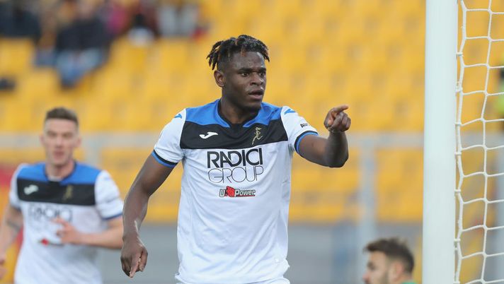 Roma, Zapata preme per abbracciare Mourinho. Suggestione Lukaku - immagine 1