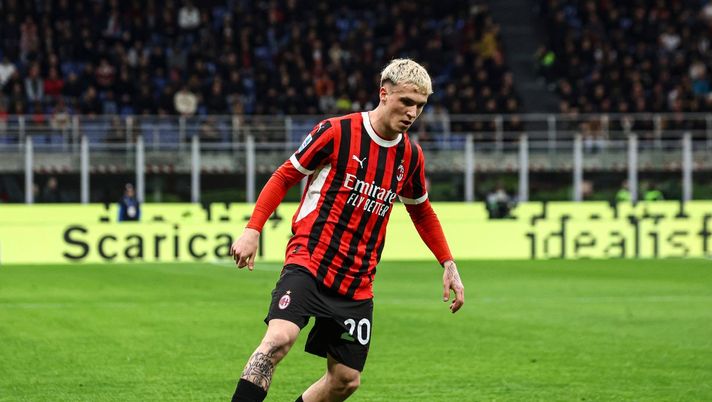 Álex Jiménez AC Milan Milan-Atalanta 0-1 Serie A 2024-2025