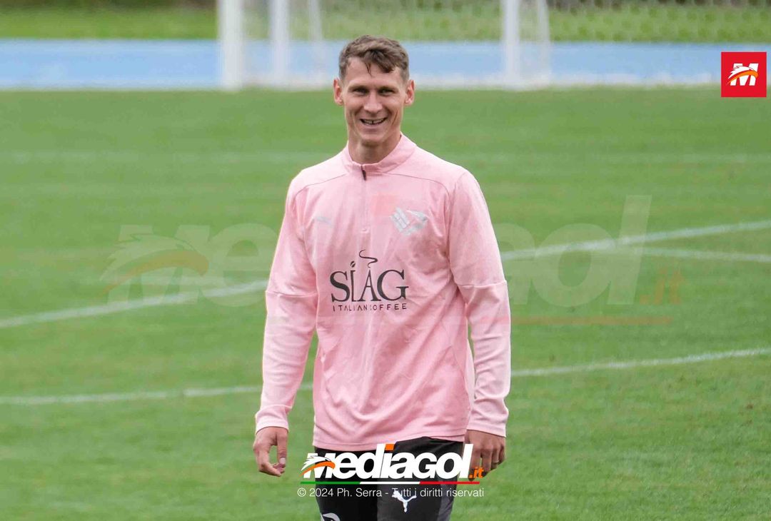 FOTO Ritiro Palermo, gli scatti della seduta mattutina dei rosanero (Gallery) - immagine 5