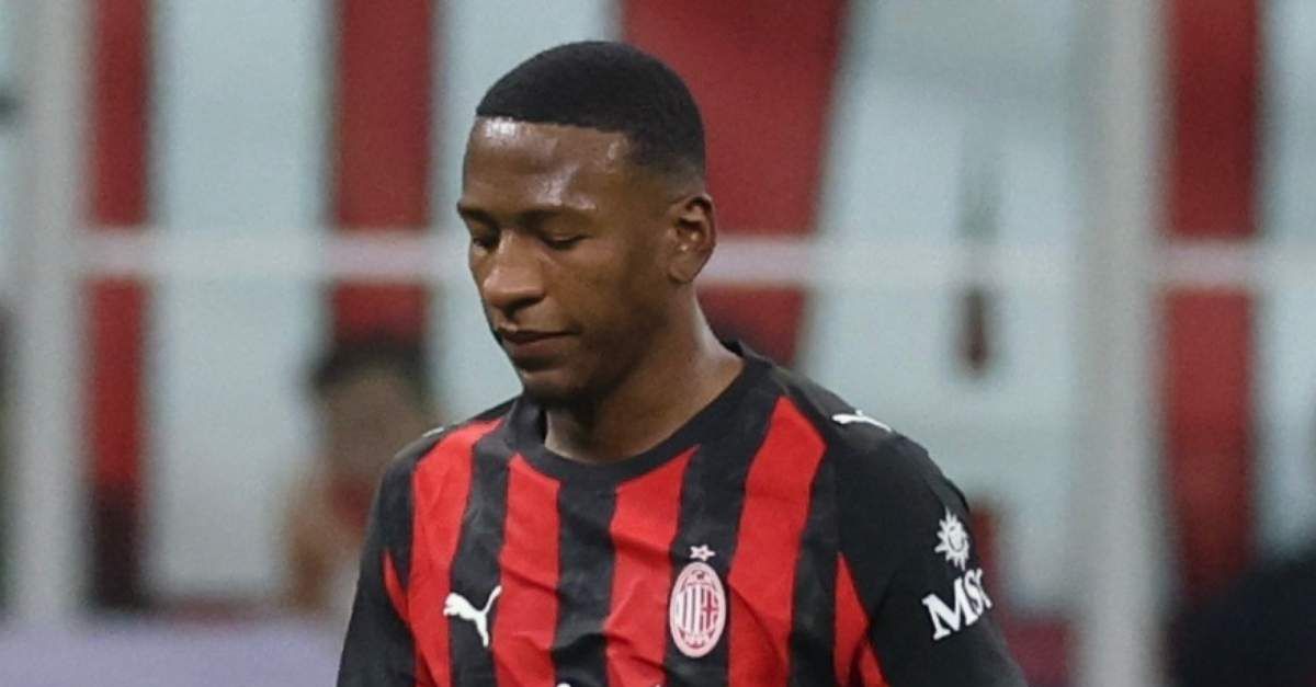 milan estupinan serata agrodolce per me e maignan sui social gli chiede i soldi