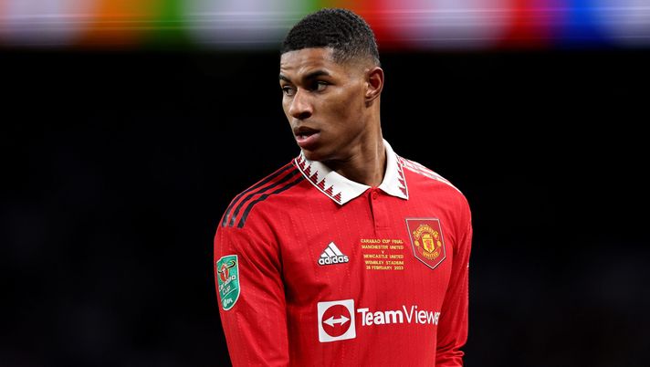 LONDON, ENGLAND - FEBRUARY 26: Marcus Rashford of Manchester United looks on during the Carabao Cup Final match between Manchester United and Newcastle United at Wembley Stadium on February 26, 2023 in London, England. (Photo by Julian Finney/Getty Images) marcus-rashford-calciomercato-milan-rumors-offerte