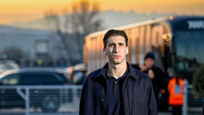 Nazione: “Paratici insiste, vuole un centrocampista della Juventus. Parti a lavoro” - immagine 1