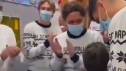 Natale a Napoli, Di Lorenzo guida i compagni dai bambini del Vecchio Policlinico…