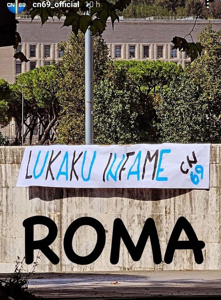 Roma, striscione della Curva Nord Inter contro Lukaku in zona Olimpico- immagine 2