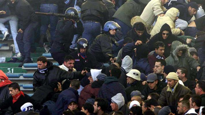 scontri Lazio Napoli 2001