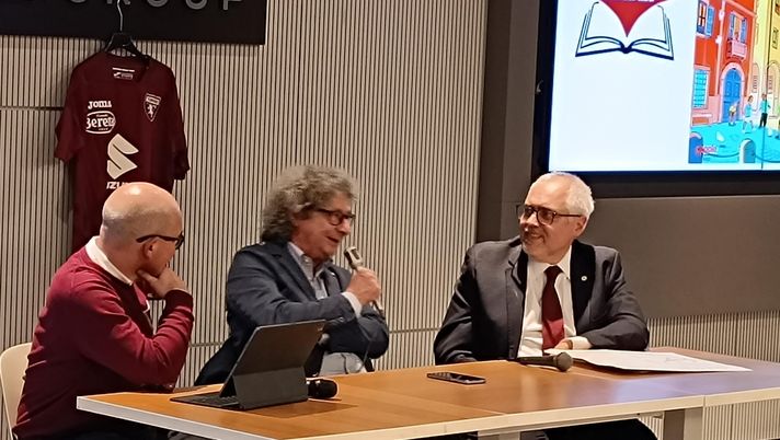 Cena di Natale di ToroMio, Riccardo Cucchi: “L’industria calcio produce passione” Cena di Natale di ToroMio, Riccardo Cucchi: “L’industria calcio produce passione” - immagine 1