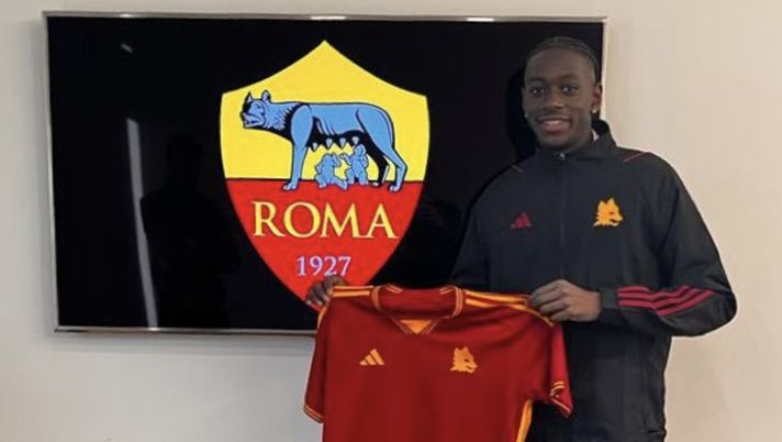 Mohamed Seck Mohamed Seck ospite al podcast “Dreaming Roma” - immagine 1