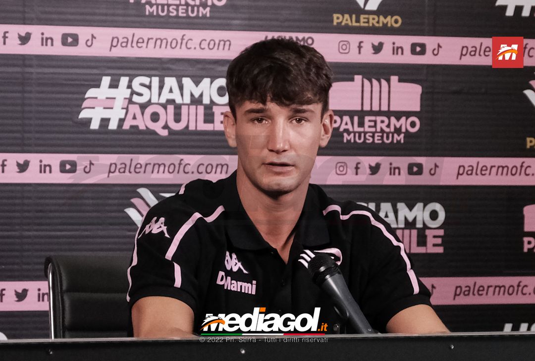 FOTO RITIRO PALERMO, la conferenza stampa di Samuele Damiani (Gallery) - immagine 12