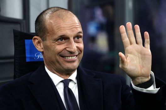 (Photo by Marco Luzzani/Getty Images) Allegri Conte