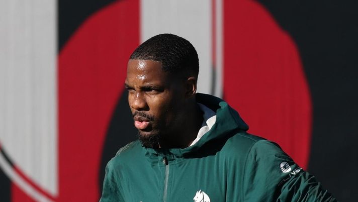 C'è possibilità che Mike Maignan non firmi il rinnovo del suo contratto con il Milan | Calciomercato AC Milan News (Getty Images) Calciomercato Milan, il portiere lo porta Mendes? Derby all'orizzonte per la porta