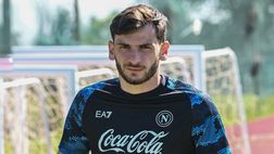 Napoli, Kvaratskhelia si è allenato a parte e con una fasciatura. Novità per Mazzocchi