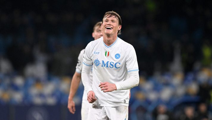 McTominay in questo momento è il fiore nel deserto del centrocampo del Napoli McTominay Napoli