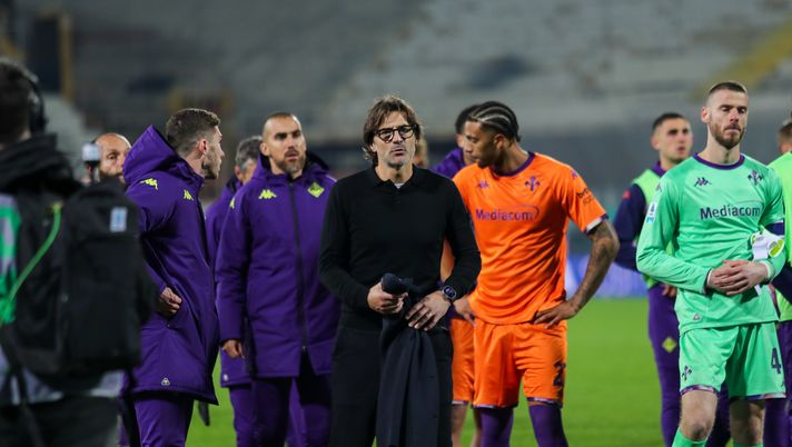 GERMOGLI PH: 14 DICEMBRE 2025 FIRENZE STADIO ARTEMIO FRANCHI SERIE A FIORENTINA VS HELLAS VERONA NELLA FOTO SCONFITTA FIORENTINA DELUSIONE Fischi e lacrime: anche la Curva Fiesole ha perso le speranze - immagine 1