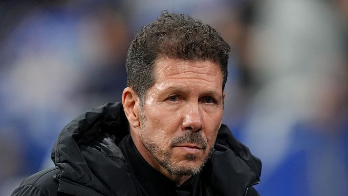 OVIEDO, SPAIN - FEBRUARY 28: Diego Simeone, Head Coach of Atletico de Madrid during the LaLiga EA Sports match between Real Oviedo and Atletico de Madrid at Carlos Tartiere on February 28, 2026 in Oviedo, Spain. (Photo by Juan Manuel Serrano Arce/Getty Images) Atletico Madrid, Simeone: “Siamo l’Atleti, destinati a soffrire e spingerci al limite” - immagine 1