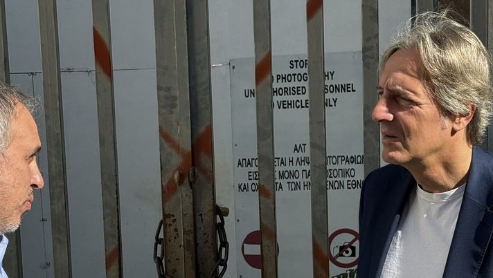 FOTO – Ferrari con la dirigenza dell’Apoel: l’incontro tra i due club - immagine 1