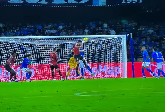 FINALE! Napoli-Milan 2-2: finisce il match. Gli azzurri rischiano di vincerla all’ultimo secondo - immagine 4