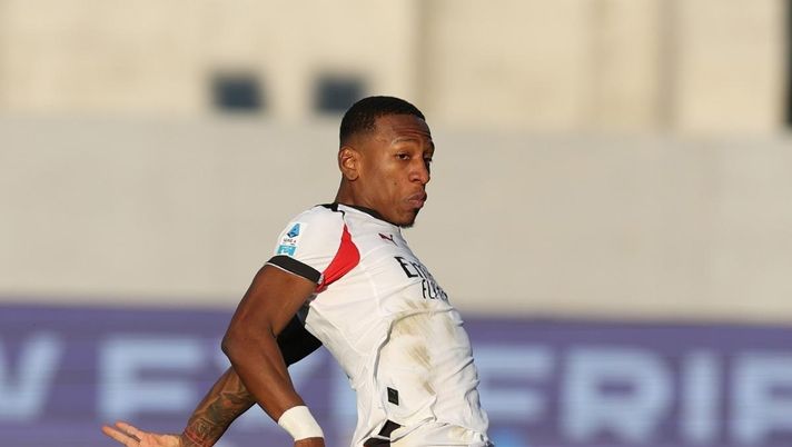 Ravezzani duro attacco: 'Sono veramente colpito da Estupinan. Scarso e calcisticamente criminale'