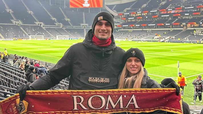 Simone Alessio: “Emozionate vedere Tottenham-Roma. Vorrei abbonarmi in Curva Sud” Simone Alessio: “Emozionate vedere Tottenham-Roma. Vorrei abbonarmi in Curva Sud” - immagine 1