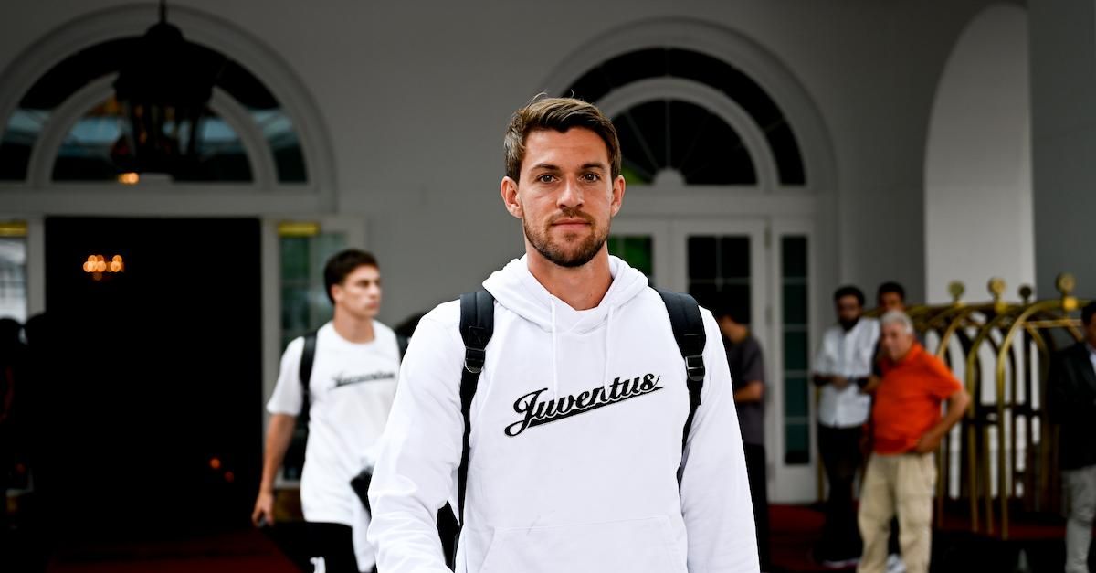 Parpiglia: “Rugani, scusa se non ti ho chiesto di poter pubblicare la foto in cui limoni con…”