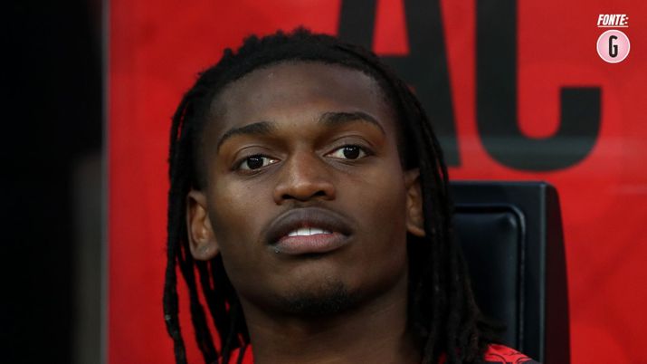 Rafael Leao, attaccante AC Milan, potrebbe andare via nel calciomercato estivo 2026 | Milan News (Credits foto: Getty Images) Capello sulle parole di Leao: 'Quando un calciatore parla così, ha sempre qualcosa sul tavolo'