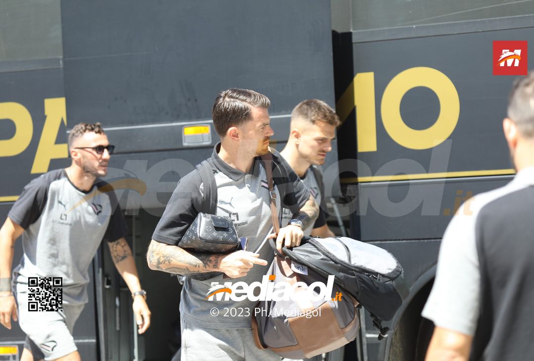 FOTO Palermo, l’arrivo della squadra di Corini in ritiro (GALLERY) - immagine 26