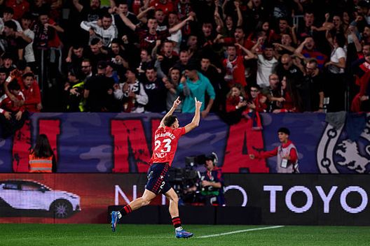 Palline da tennis in campo: Osasuna-Getafe sospesa per una protesta pro-Palestina- immagine 3