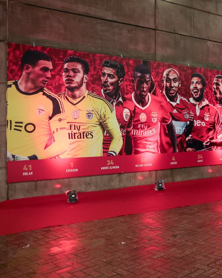 Benfica, Di Maria e Otamendi immortalati in un murale all’Estádio da Luz- immagine 3