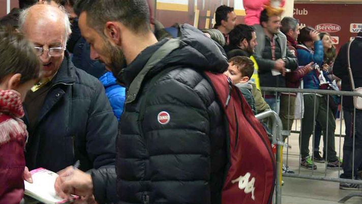 Calciomercato Torino: Quagliarella firma autografi dopo Torino-Verona. Sampdoria sempre più vicina quagliarella