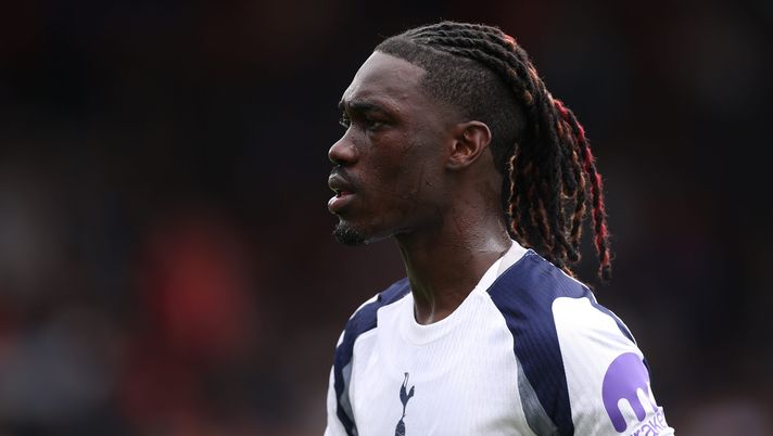 Mercato Roma, occhi su Bissouma se parte Koné: c’è anche il Fenerbahce - immagine 1