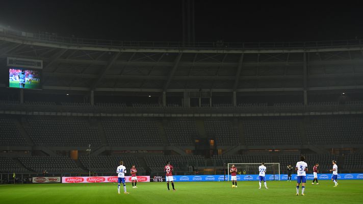 Entrano di notte all’Olimpico “Grande Torino” per giocare: 5 giovani contravvenzionati - immagine 1