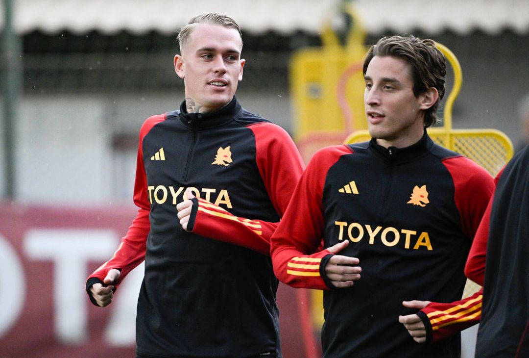 Trigoria, rifinitura prima di Roma-Monza: in gruppo Smalling – FOTO GALLERY - immagine 9