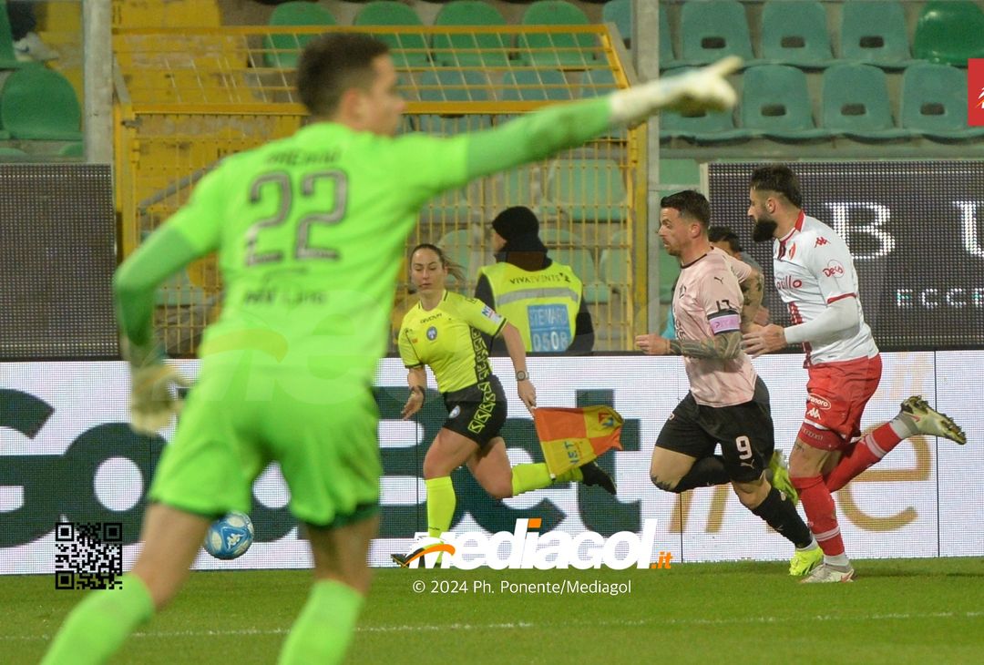 FOTO Palermo-Bari 3-0, 23ª giornata Serie B 2023-2024 (GALLERY) - immagine 58