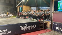 La presentazione del Torino a Pinzolo: tanti applausi per Vanoli e i giocatori