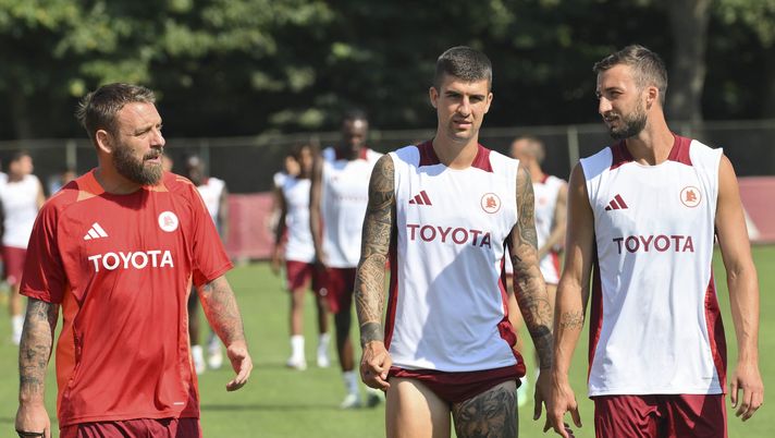 Trigoria, Pellegrini torna in gruppo. In campo anche Soulé e Dahl - immagine 1