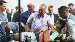 Minacce di morte al medico del derby di Atene: partita interrotta e “3mila messaggi di insulti”