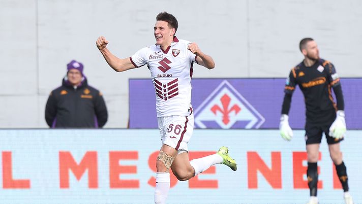 FLORENCE, ITALY - JANUARY 19: Gvidas Gineitis of Torino Fc celebrates after scoring a goal during the Serie A match between Fiorentina and Torino at Stadio Artemio Franchi on January 19, 2025 in Florence, Italy. (Photo by Gabriele Maltinti/Getty Images) gineitis