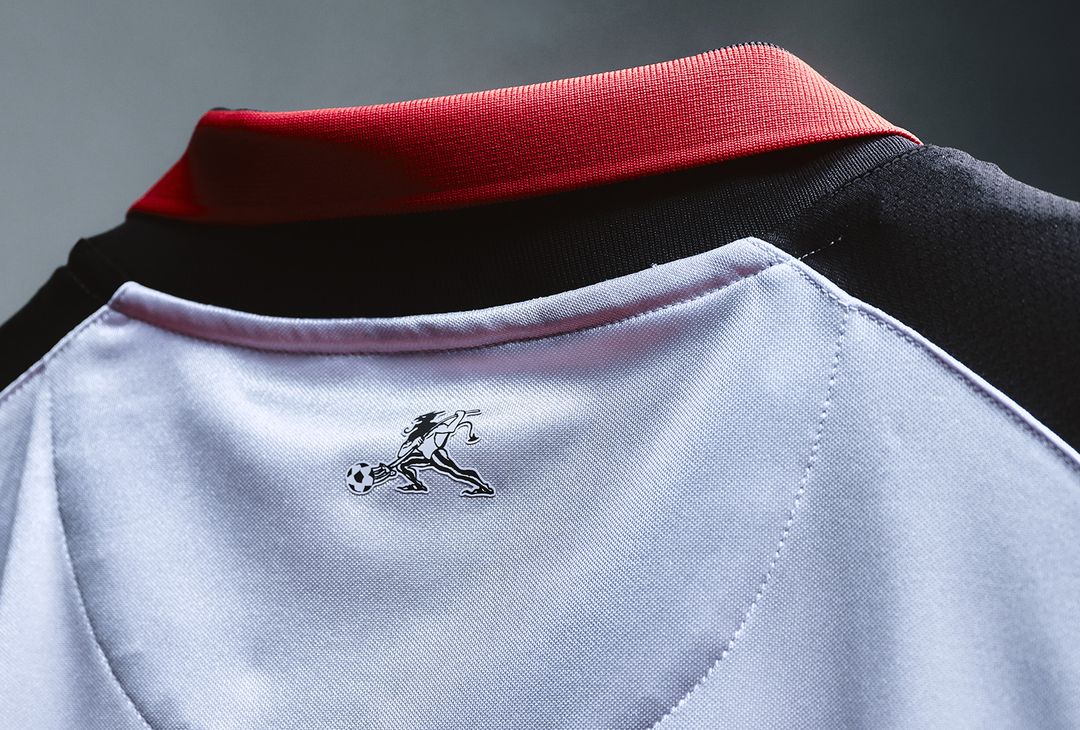 Nuova quarta maglia Milan 2025-2026 25 febbraio 2026