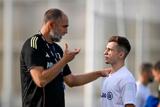 Getty Images Fantacalcio, le formazioni ufficiali di Como-Juventus: sfida Paz-Yildiz, panchina per Vlahovic- immagine 2