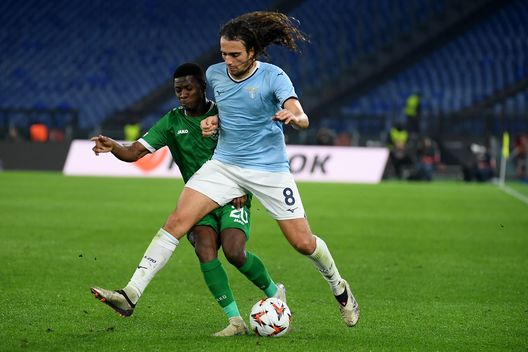 Matteo Guendouzi, centrocampista della Lazio, in azione contro il Ludogorets. (Foto di Marco Rosi - SS Lazio/Getty Images)