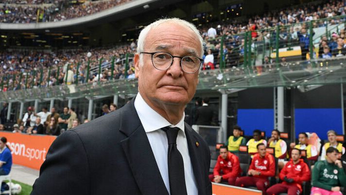 MILAN, ITALY - APRIL 27: AS Roma coach Claudio Ranieri before the Serie A match between FC Internazionale and AS Roma at Stadio Giuseppe Meazza on April 27, 2025 in Milan, Italy. (Photo by Luciano Rossi/AS Roma via Getty Images) Ranieri: “Nessun ripensamento, andrò ai giardinetti! La svolta Soulé e il ruolo di Koné…” - immagine 1