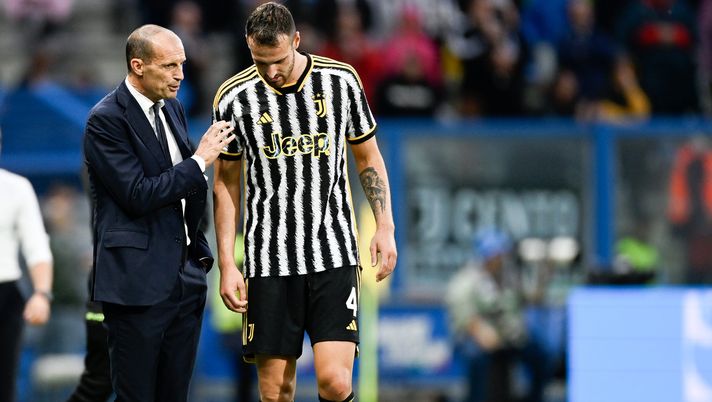 (Photo by Daniele Badolato - Juventus FC/Juventus FC via Getty Images) IPSE DIXIT – Allegri: “Dobbiamo fare una partita di grande tecnica”, Martin: “Fiduciosi”. E si becca il rosso- immagine 2