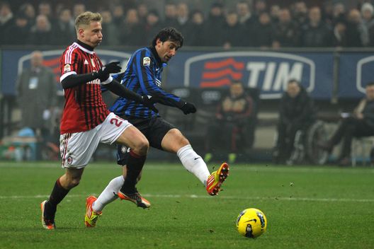 Diego Milto in gol nel derby di gennaio 2012