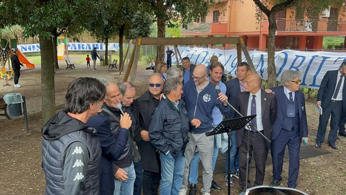 Petrelli, James Wilson e Nanni