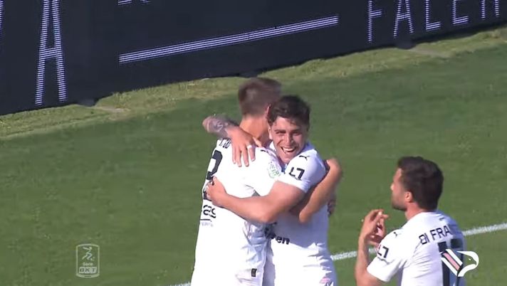 VIDEO Cosenza-Palermo 1-1, Buttaro in gol e altro pari per Mignani: gli highlights Cosenza Palermo