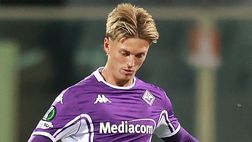 Gudmundsson ancora bocciato: Pioli lo toglie all’intervallo contro la Roma