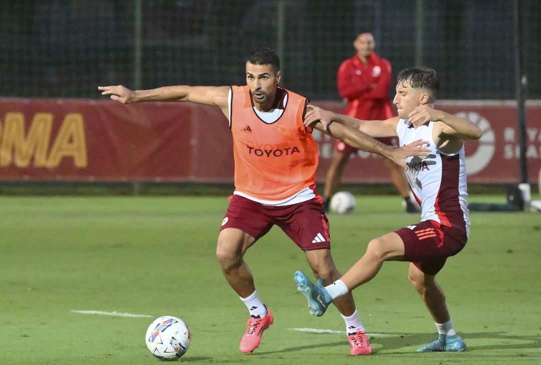 Roma, l’allenamento in vista del Genoa: out Pellegrini e Le Fée – FOTO GALLERY - immagine 20
